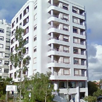 Avenida Bento Gonçalves, 33, Almada